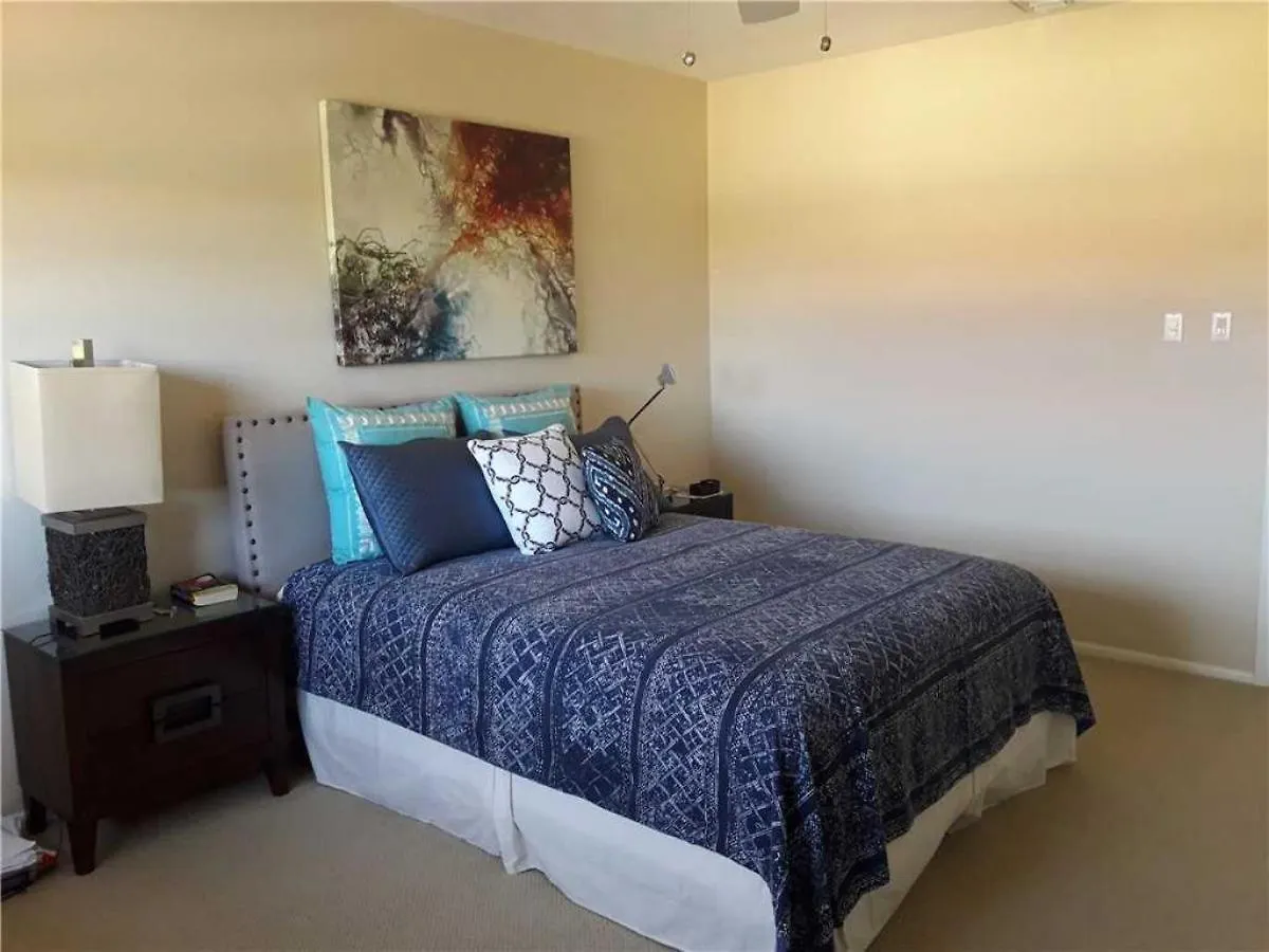 Holiday home Lacovia Condo #39 Grand Cayman Cayman Islands